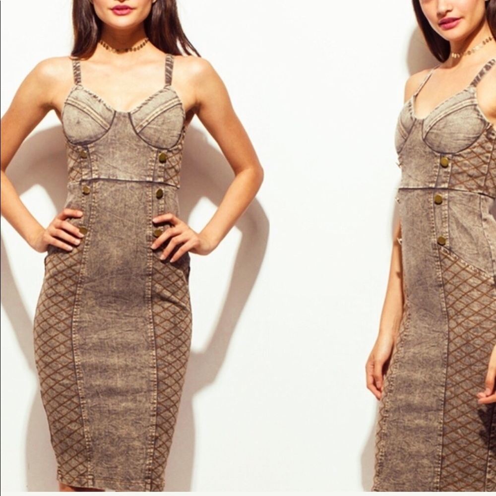 NWT Brown Washed Denim Buster Dress! - Picture 2 of 5